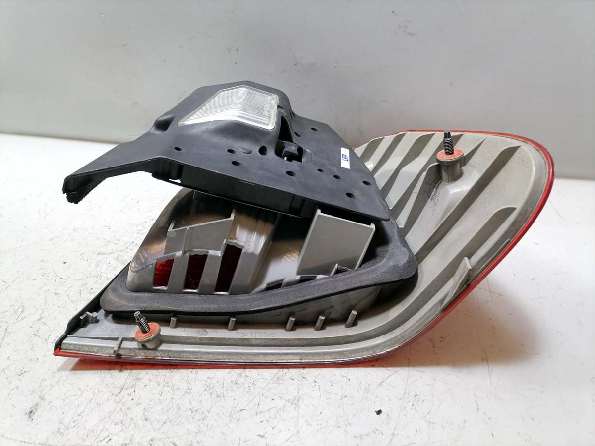 BMW 3er E46 original R&uuml;cklicht R&uuml;ckleuchte links Limousine Bj.1999